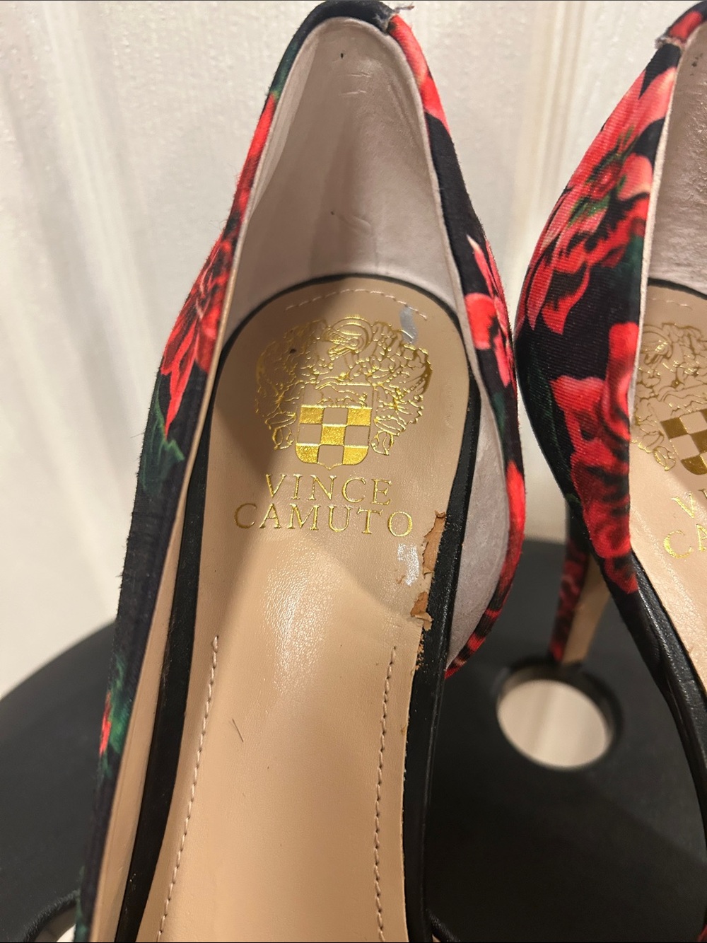 Vince Camuto Floral Pumps Size 9.5 - Picture 9 of 9
